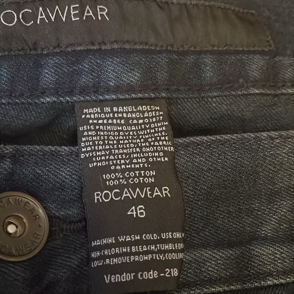 Rocawear men’s size 46 tall jeans. Worn once. - Picture 2 of 3